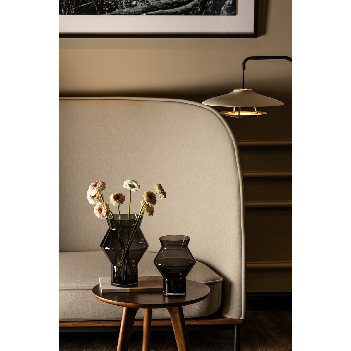 Große Designvase mit gezackter, kantiger Zylinderform, dunkelgraues Qualitätsglas, CUZ14GR - Yucca Deko