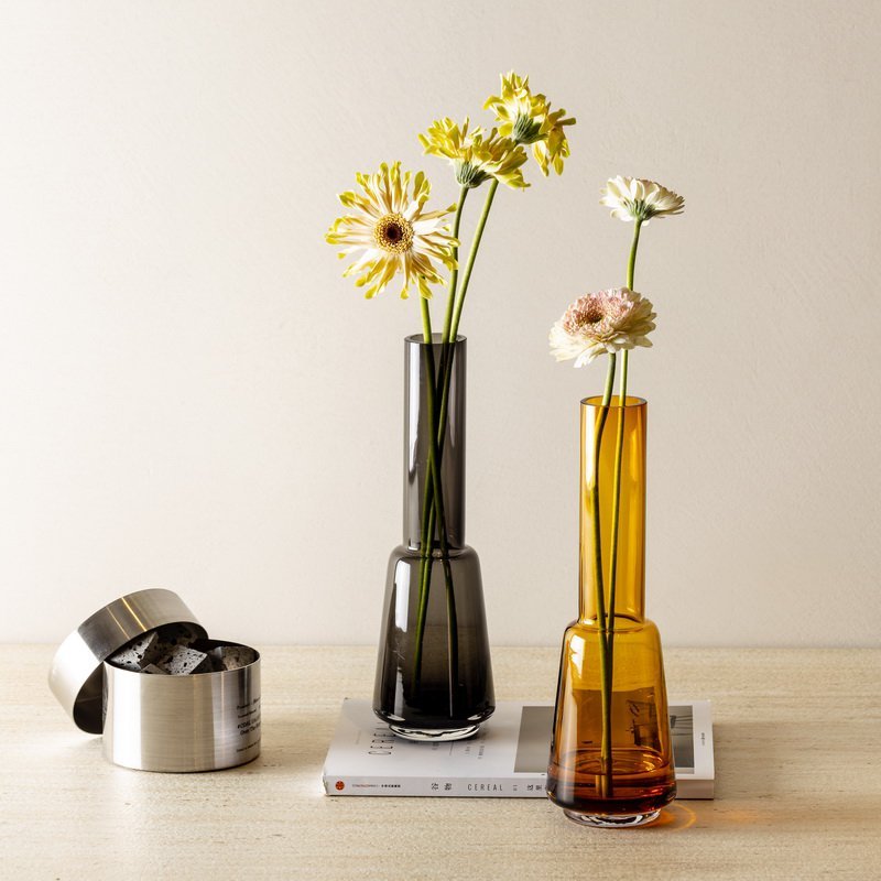 Große Vase im modernen Retro-Design, tiefgraue Farbe, TYLER14 grau - Yucca Deko