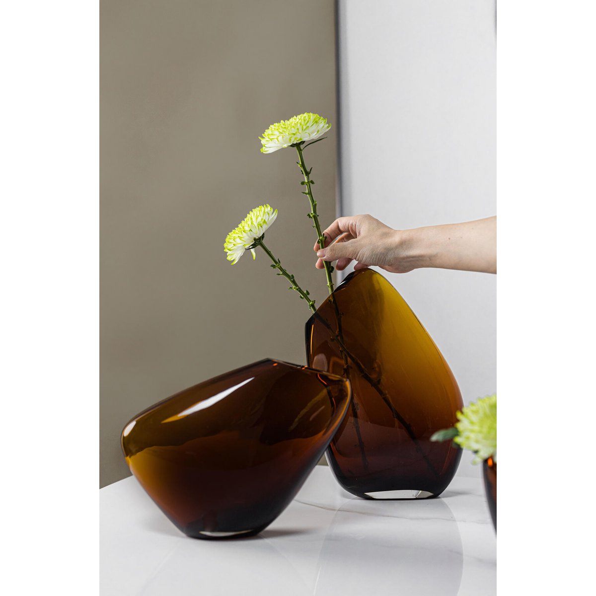 Hohe moderne Vase mit sehr innovativem, schlichtem Design, KOOKY30AM - Yucca Deko