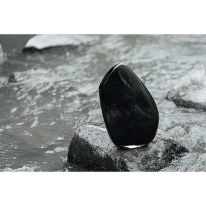 Hohe moderne Vase mit sehr innovativem, schlichtem Design, KOOKY30GR - Yucca Deko