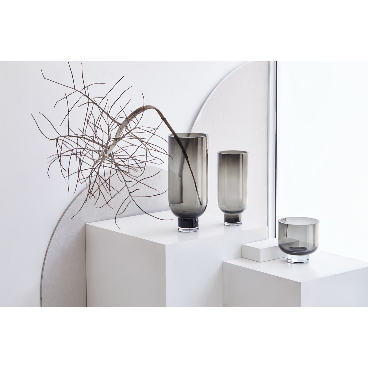 Moderne niedrige Vase oder Schale, Sober Design, OMAHA07GR - Yucca Deko