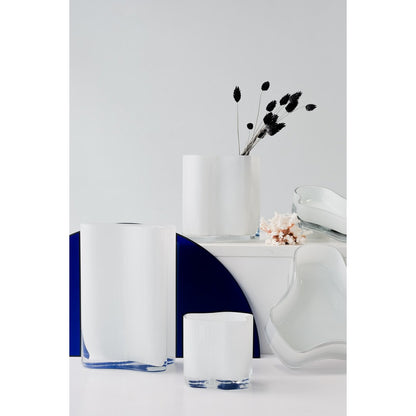 Neue hohe Vase im modernen Design, inspiriert von CORAL und Aalto, COR30WH - Yucca Deko