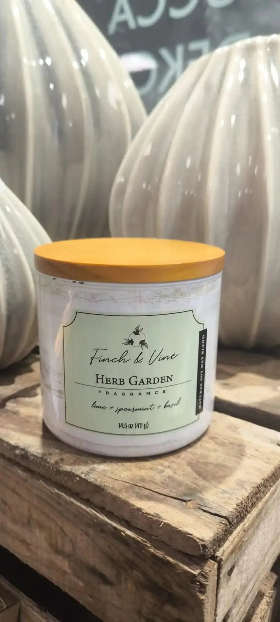 Soya Wachskerze 10x9cm Herb Garden - Yucca Deko