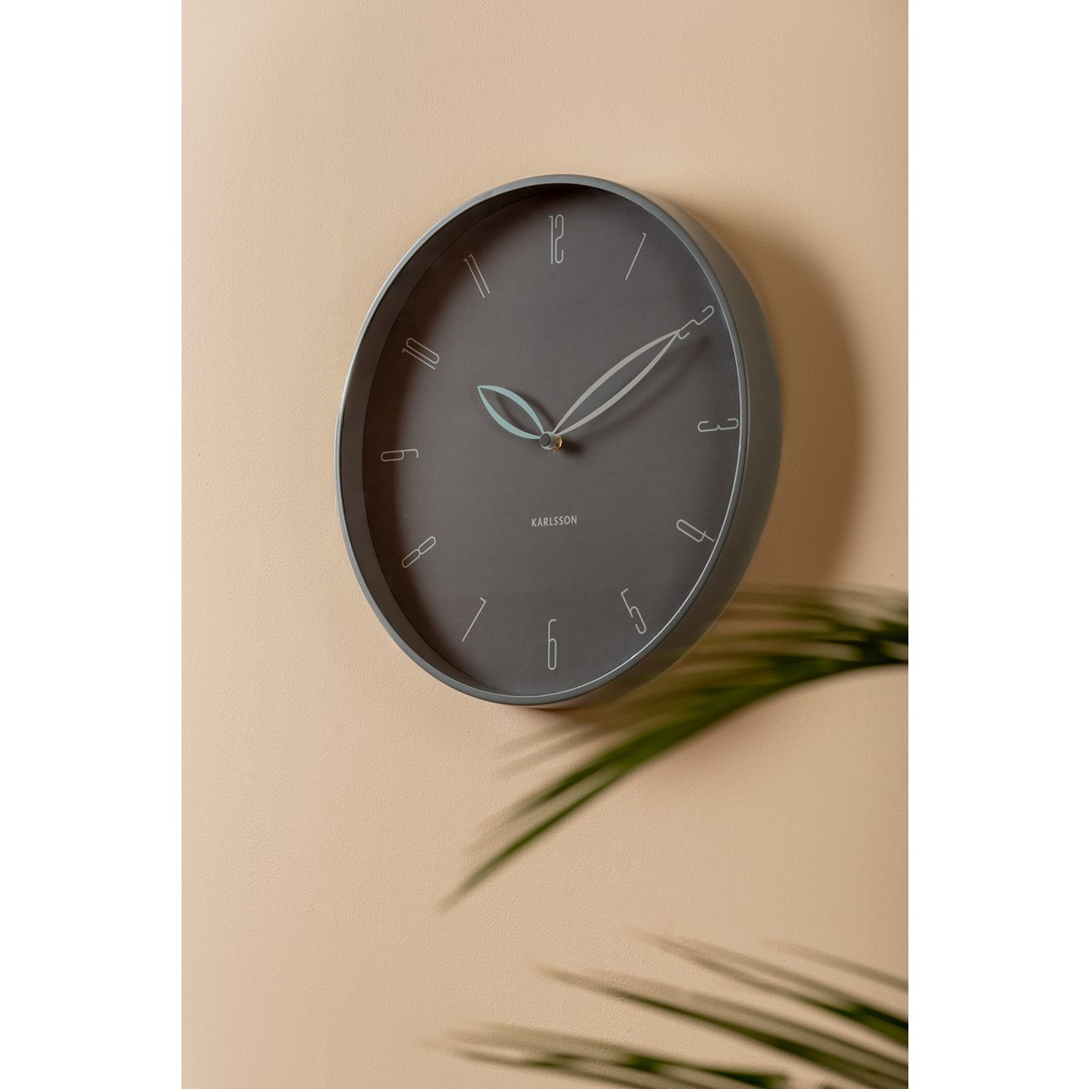 Wanduhr Blütenblätter - Yucca Deko
