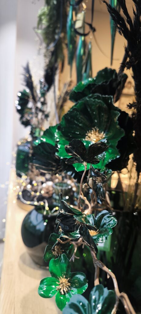 Dekoblume grün/gold 80cm lang