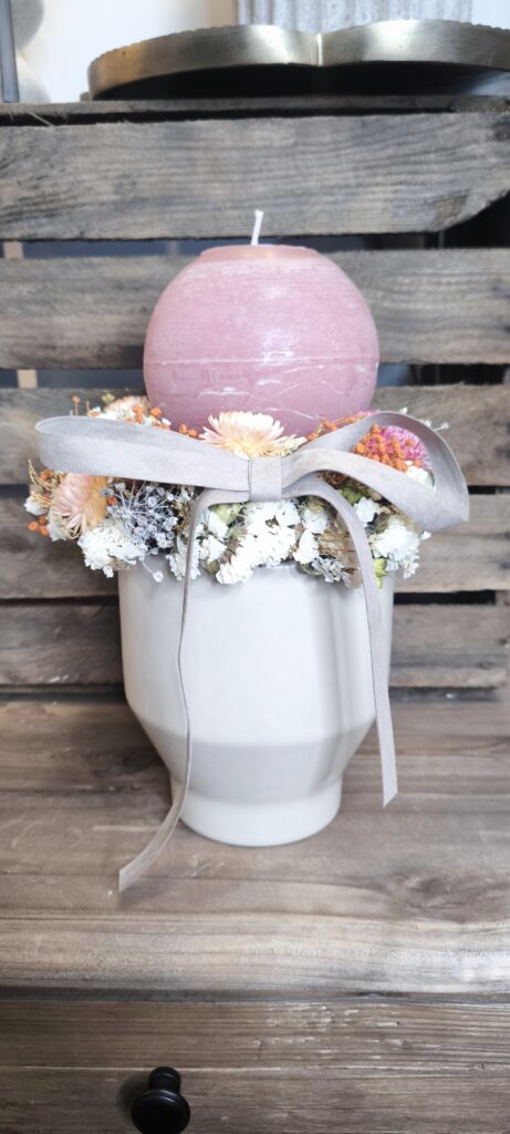 Dekorative Gestecke HANDMADE rosa